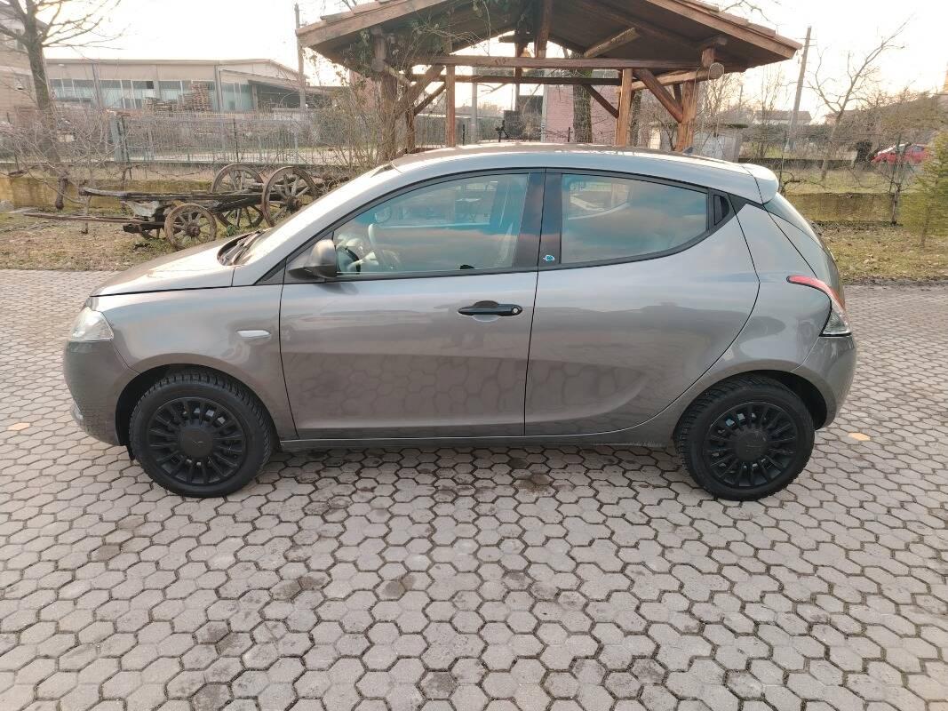 Lancia Ypsilon 1.2 Monogram Gpl 69cv