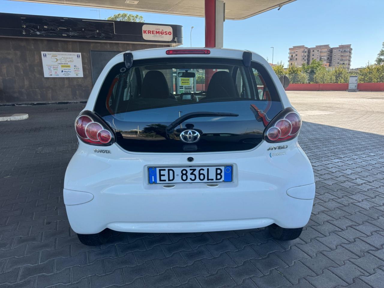 Toyota Aygo 1.0 12V VVT-i 5 porte Sol Connect