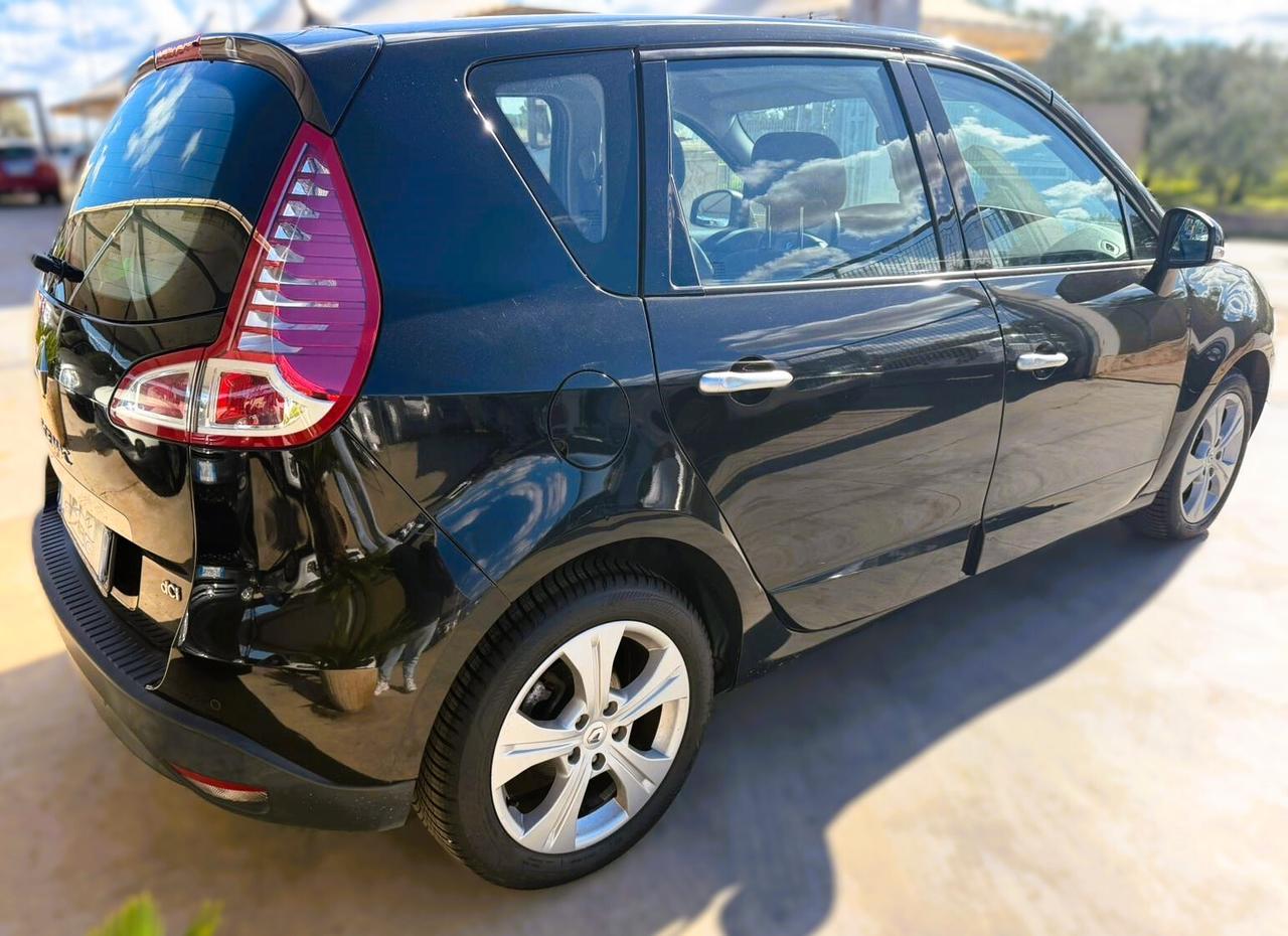 Renault Scenic Scénic X-Mod 1.5 dCi 110CV Attractive
