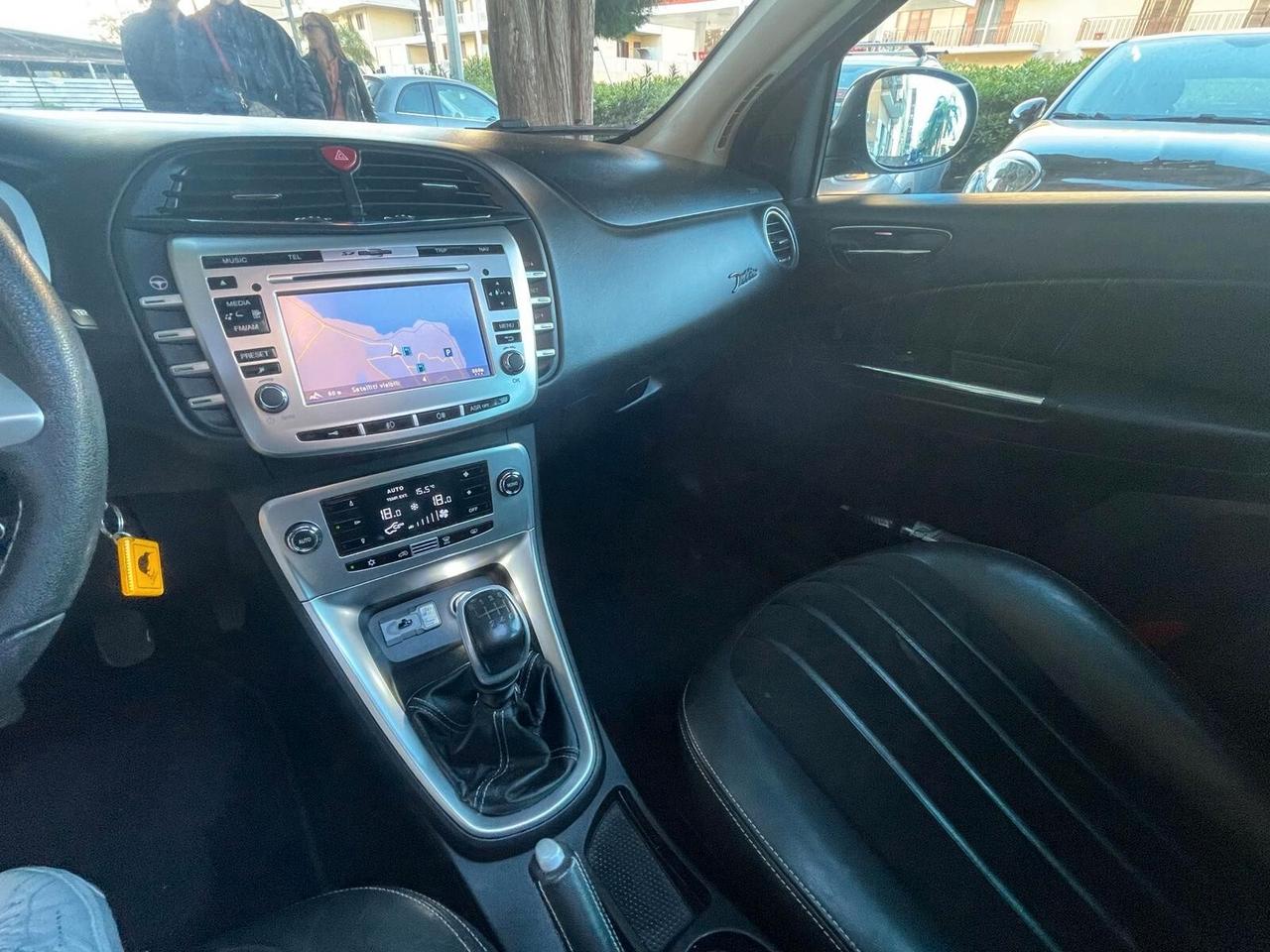 Lancia Delta 1.9 MJT DPF Platino