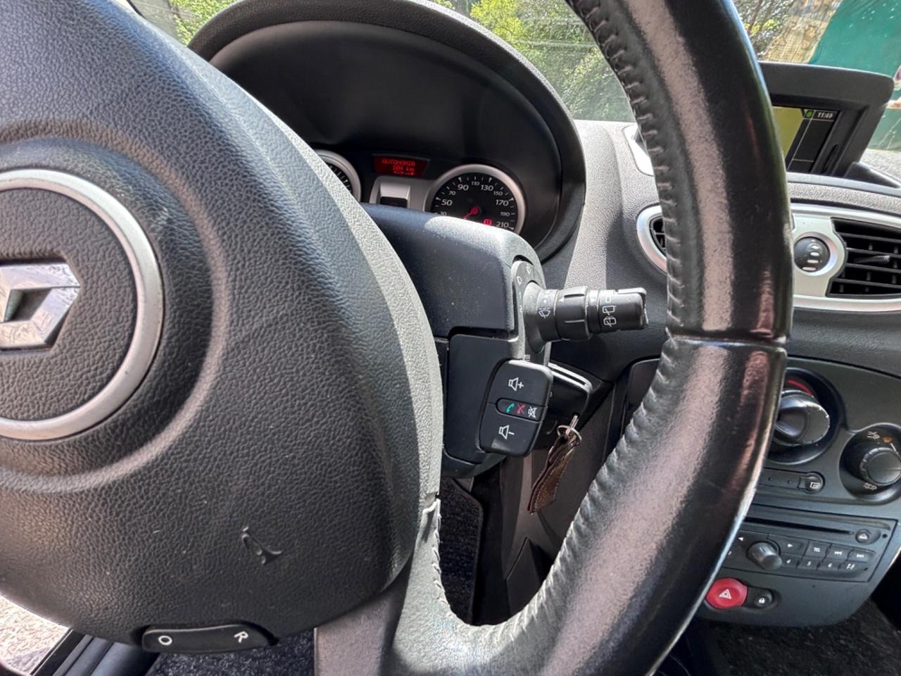 Renault Clio 1.2 16V 5 porte Dynamique