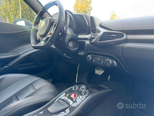 FERRARI 458 Italia DCT