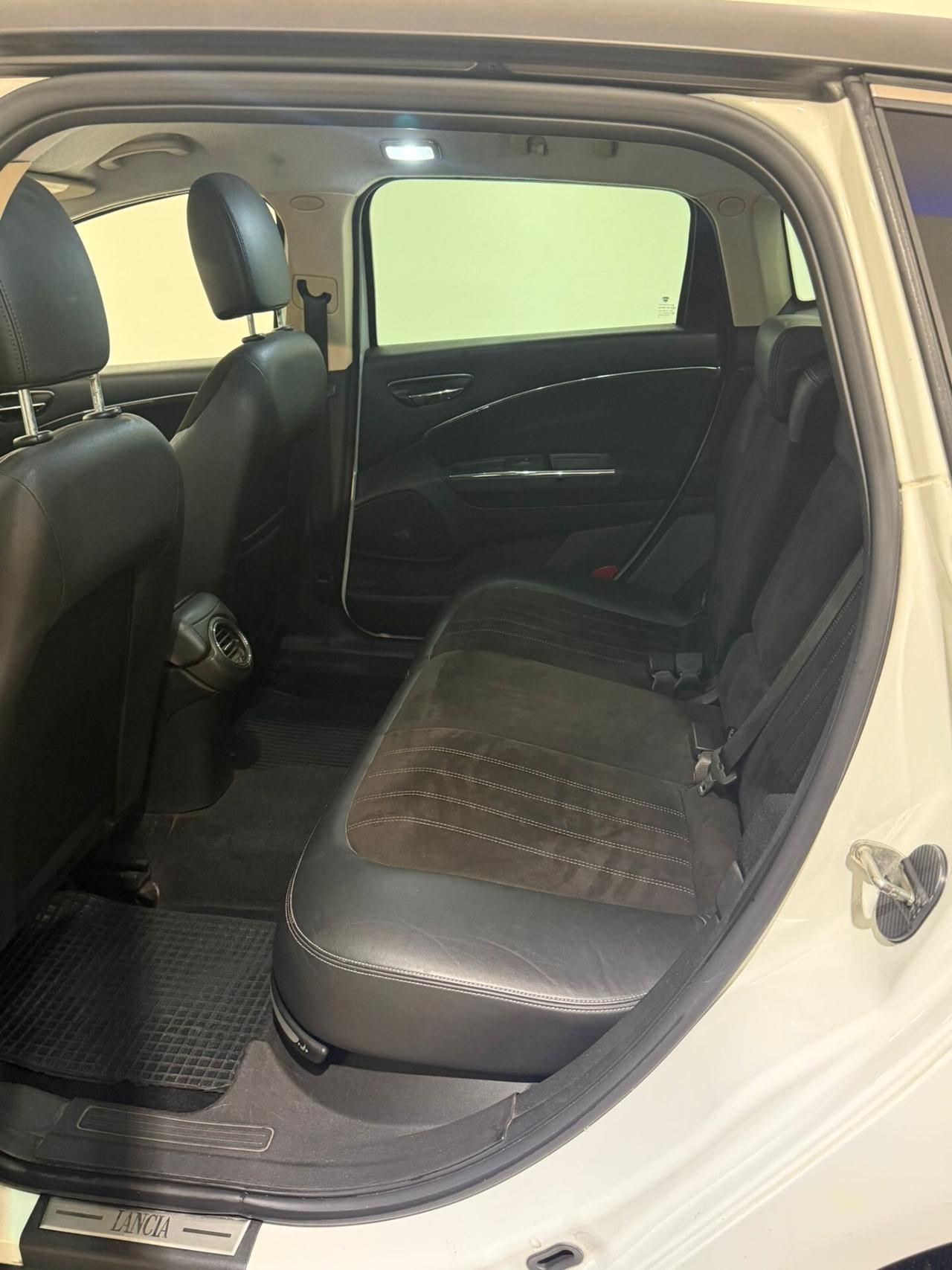 LANCIA DELTA 2.0 MJT 120CV PLATINO