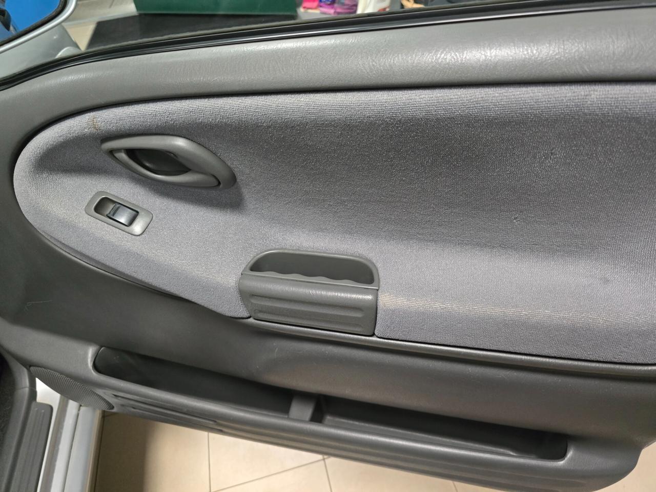 Suzuki Grand Vitara 1.6i 16V cat 3 porte