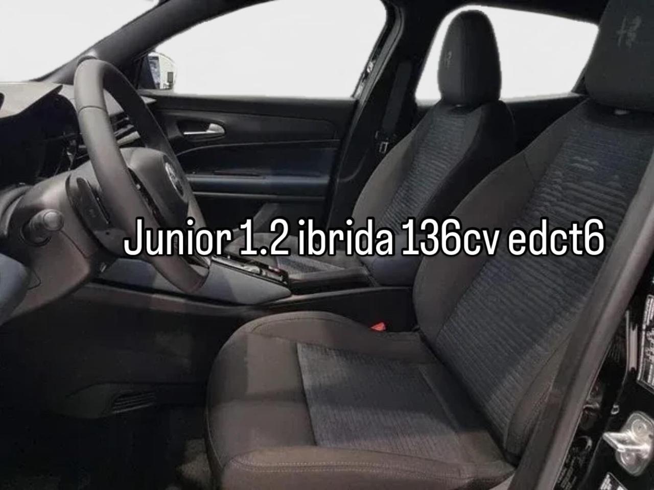 Alfa Romeo Junior 1.2 136 CV Hybrid eDCT6