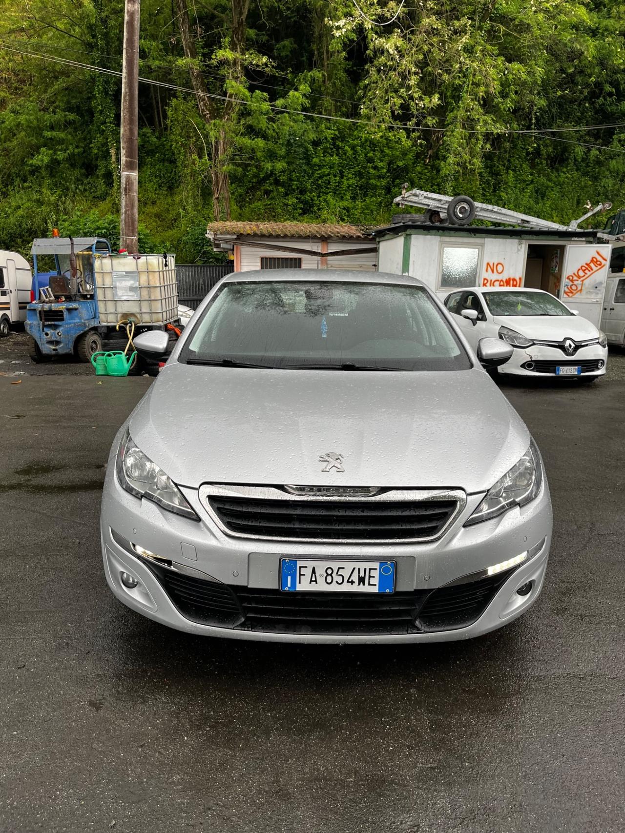 Peugeot 308 BlueHDi 120 S&S EAT6 SW Business