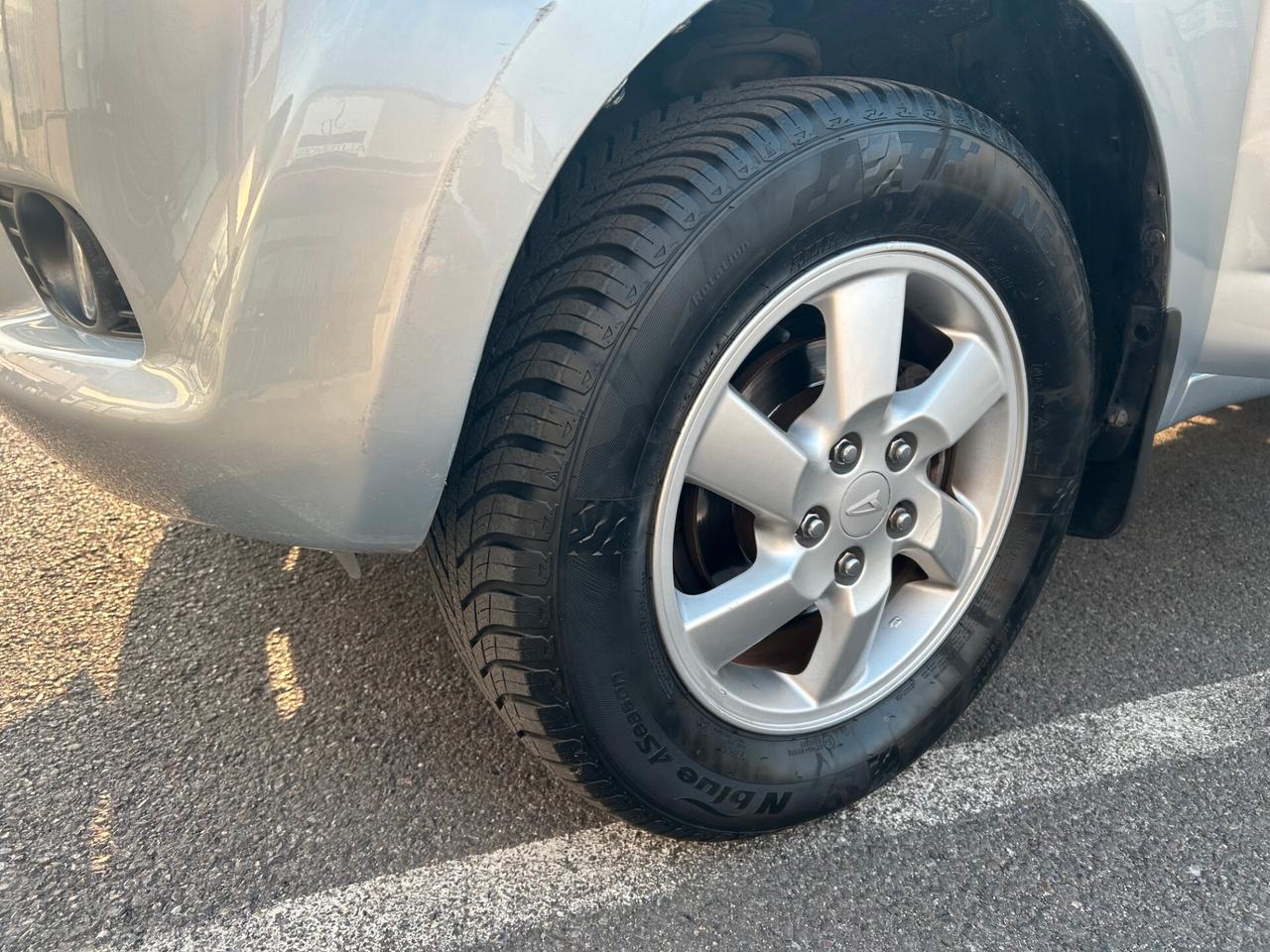 Daihatsu terios 1.3 benzina 4x4 ok neopatentati