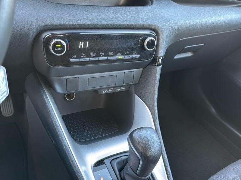 Toyota Yaris Yaris 1.5h Active