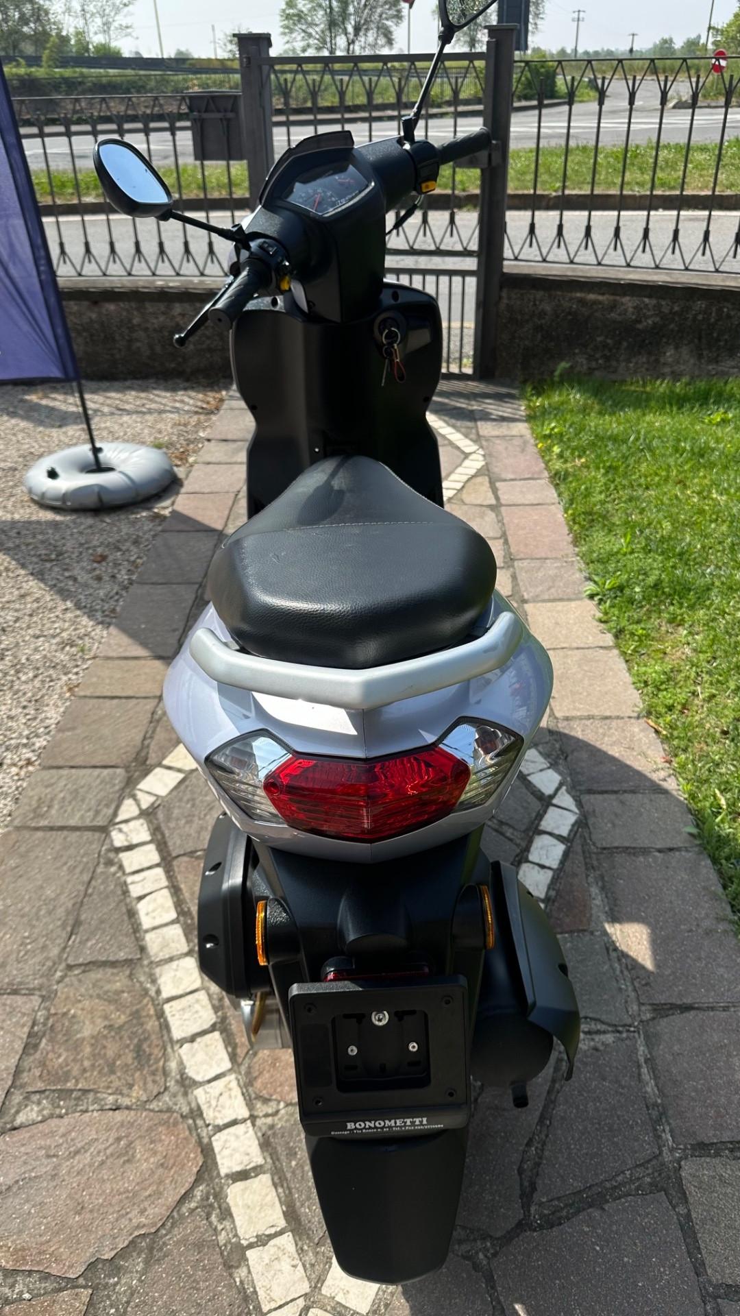 Peugeot Kisbee 50 4 tempi