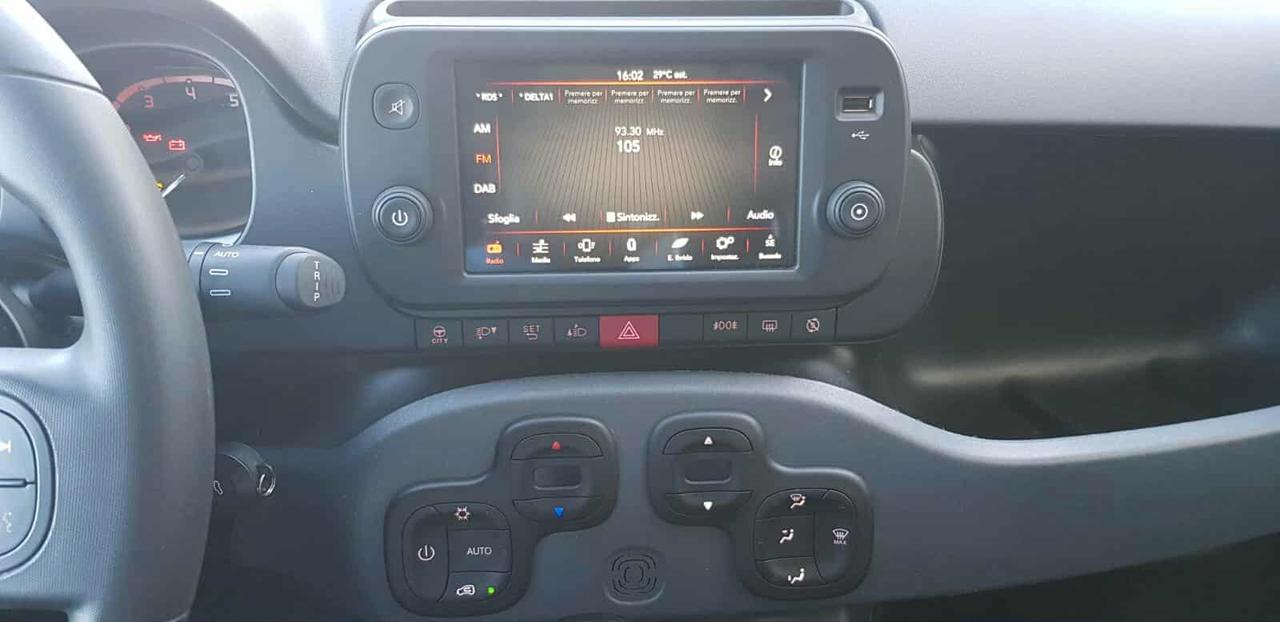 Fiat New Panda Cross 1.0 Hybrid 70CV