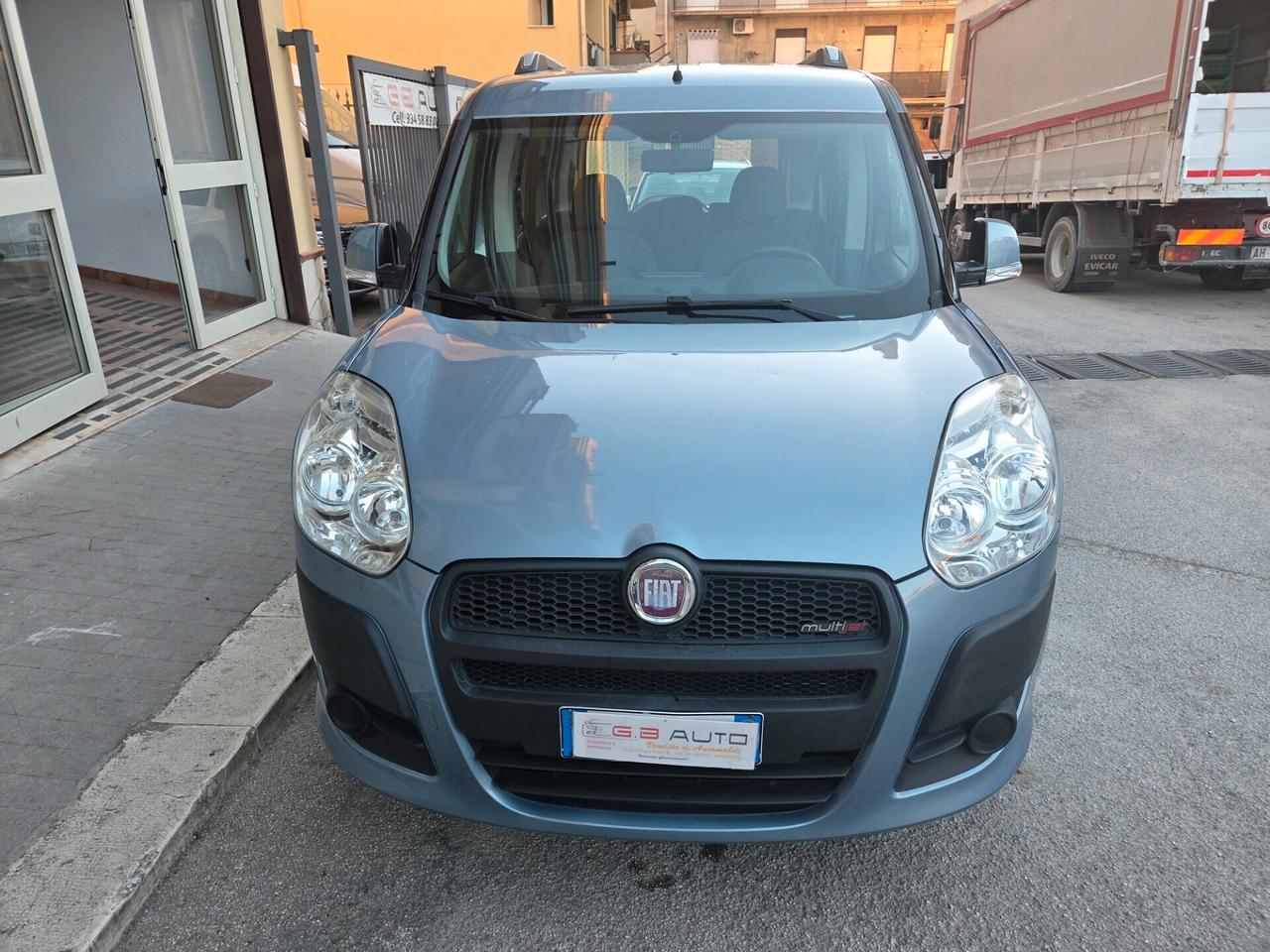 FIAT DOBLO 1.6 DIESEL 5 POSTI ANNO 2013 KM CERTIFICATI