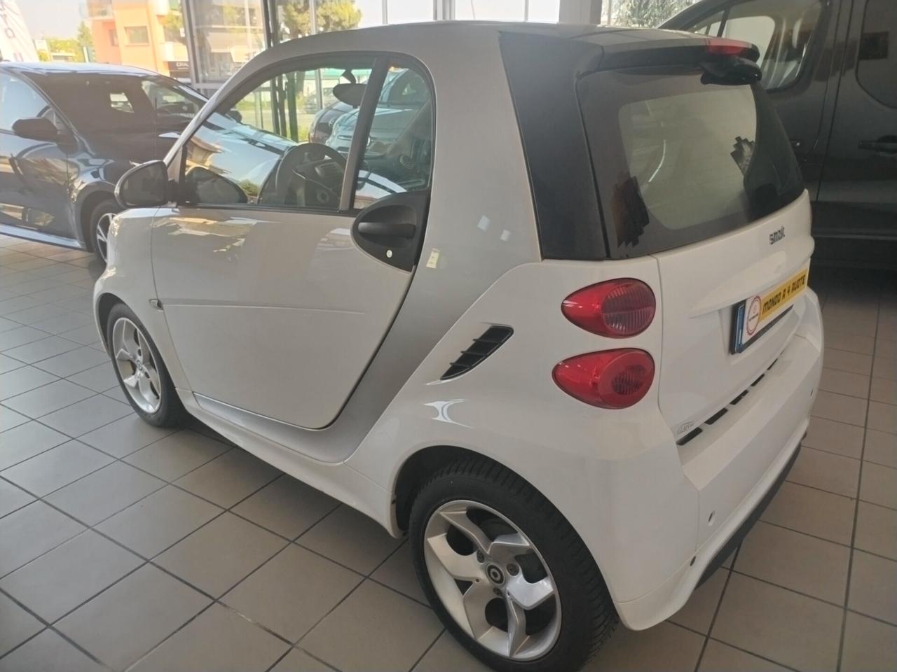 Smart ForTwo 1000 62 kW coupé pulse