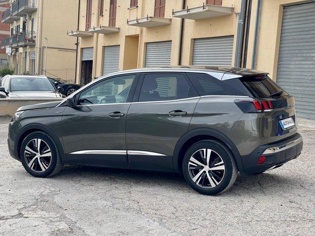 Peugeot 3008 1.5 BlueHDi 130cv GT Line