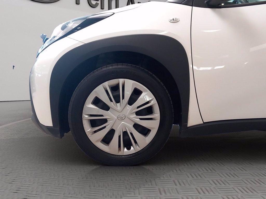 TOYOTA Aygo x 1.0 active 72cv del 2022