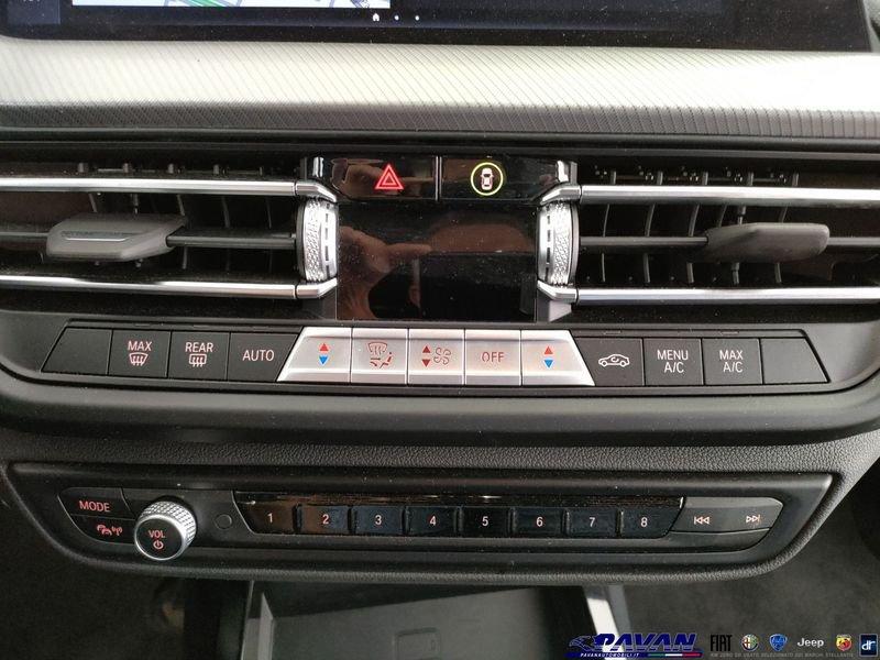 BMW Serie 1 118d 2.0 5p. M-Sport (Tetto Aprible+NAV+Harman Kardon)