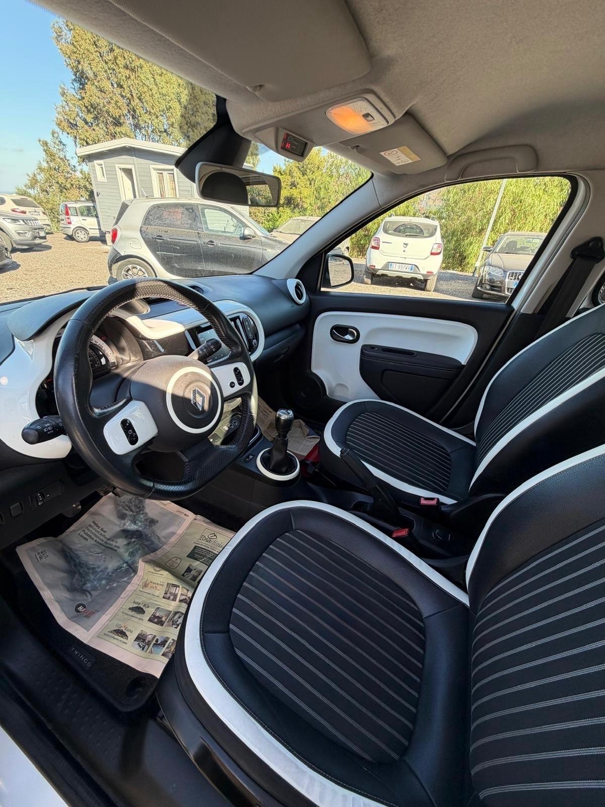 Renault Twingo SCe 65 CV Signature