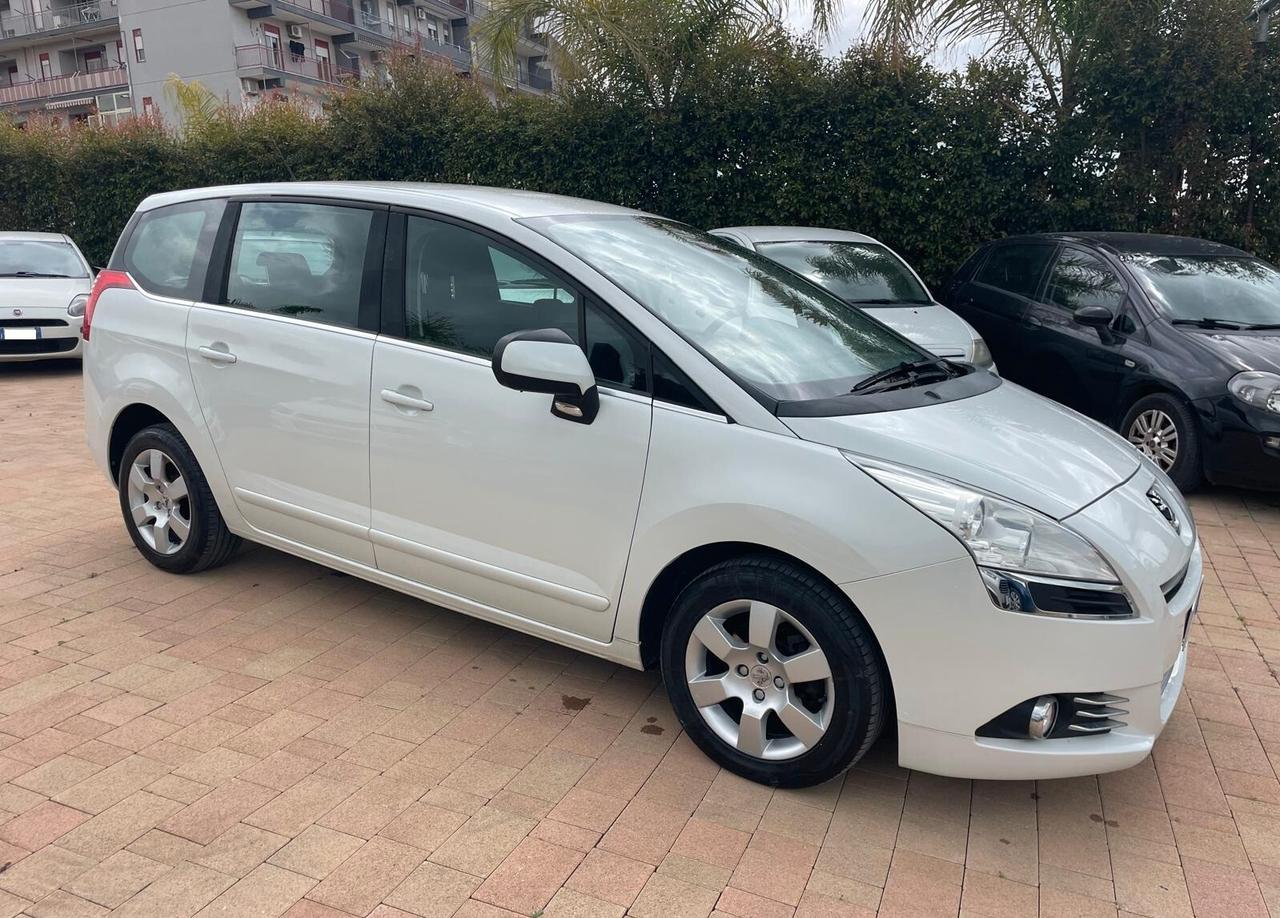 Peugeot 5008 7Posti "Finanziabile Senza Busta Paga"