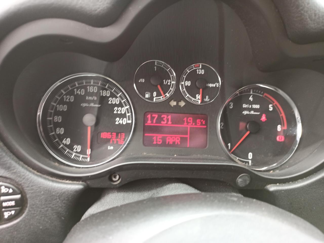 Alfa Romeo 147 1.9 JTD (120) 5 porte Progression