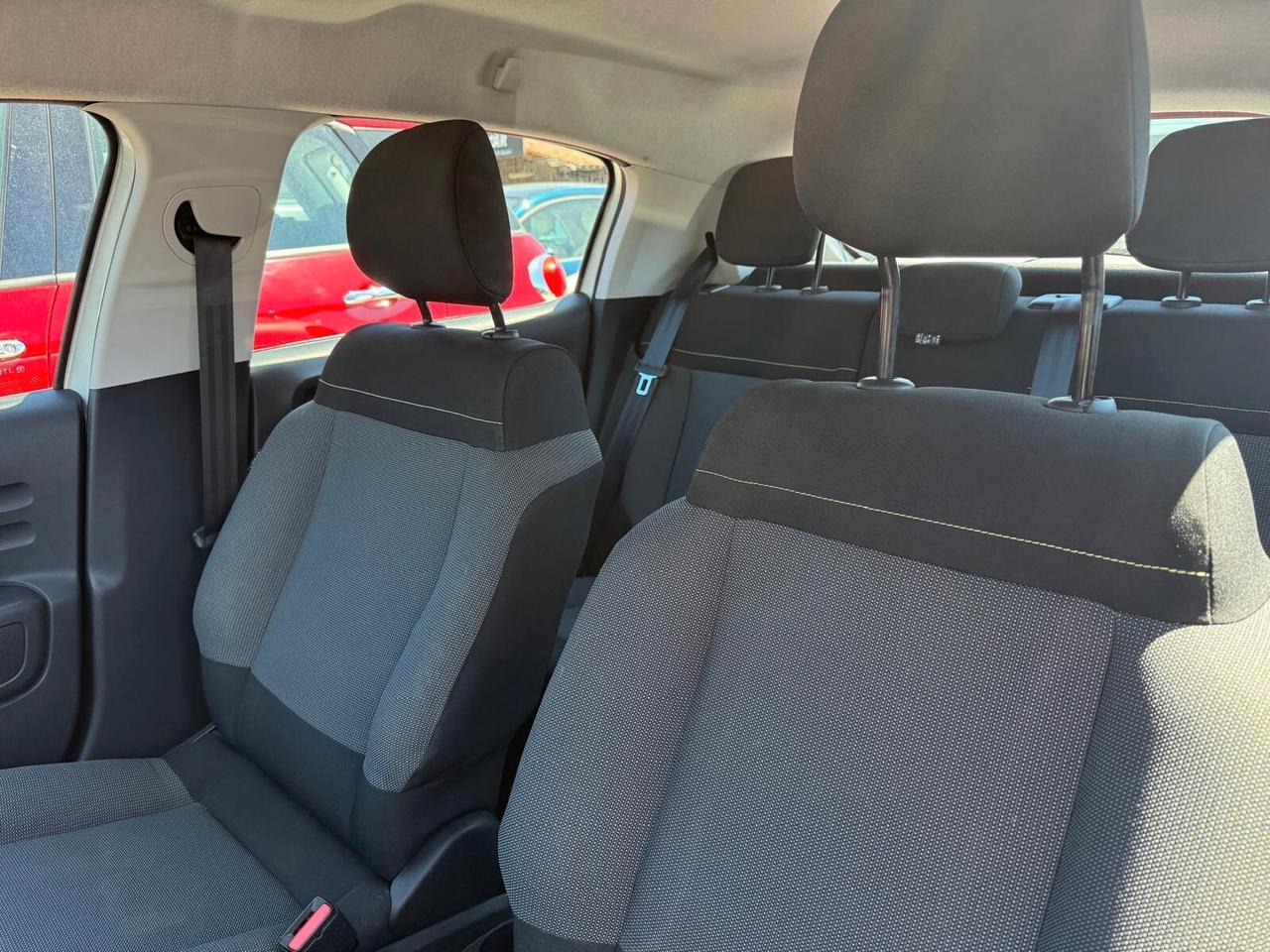 Citroen C3 PureTech 82 GPL Shine Tetto Rosso pari al nuovo