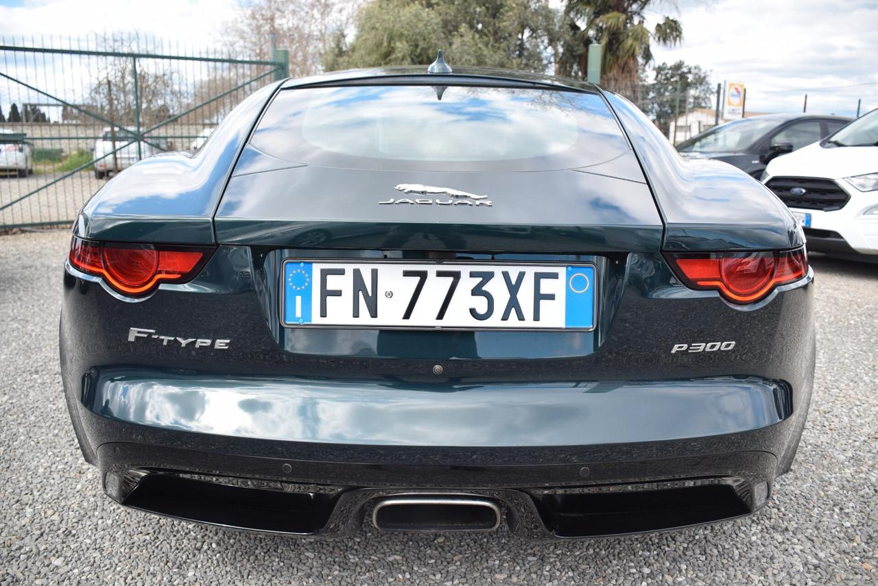 Jaguar F-Type 2.0 300CV aut. Coupé R-Dynamic 21000KM