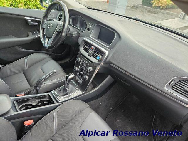 VOLVO V40 D2 Geartronic Business