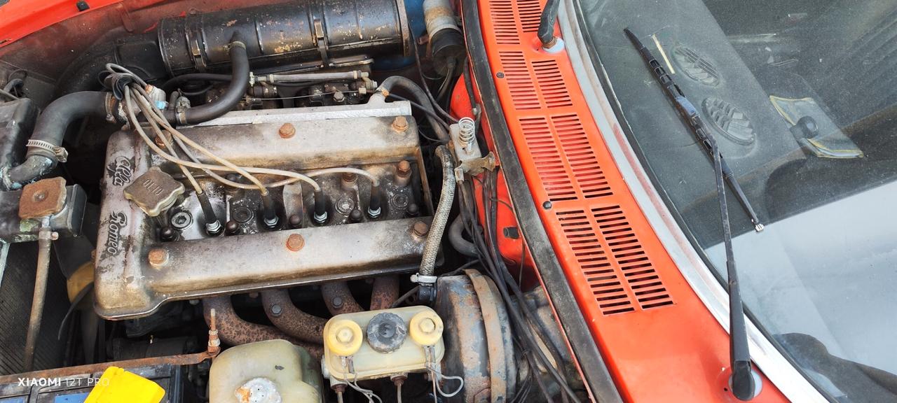 Alfa Romeo Spider 2.0 Veloce 131CV (ITALIANA)