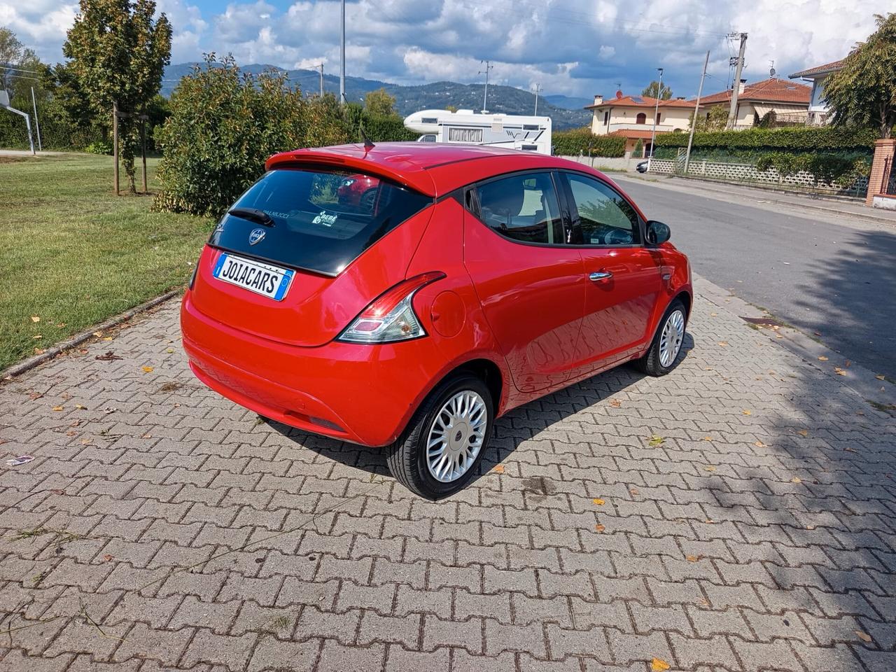 Lancia Ypsilon 1.2 69 CV 5 porte Mya