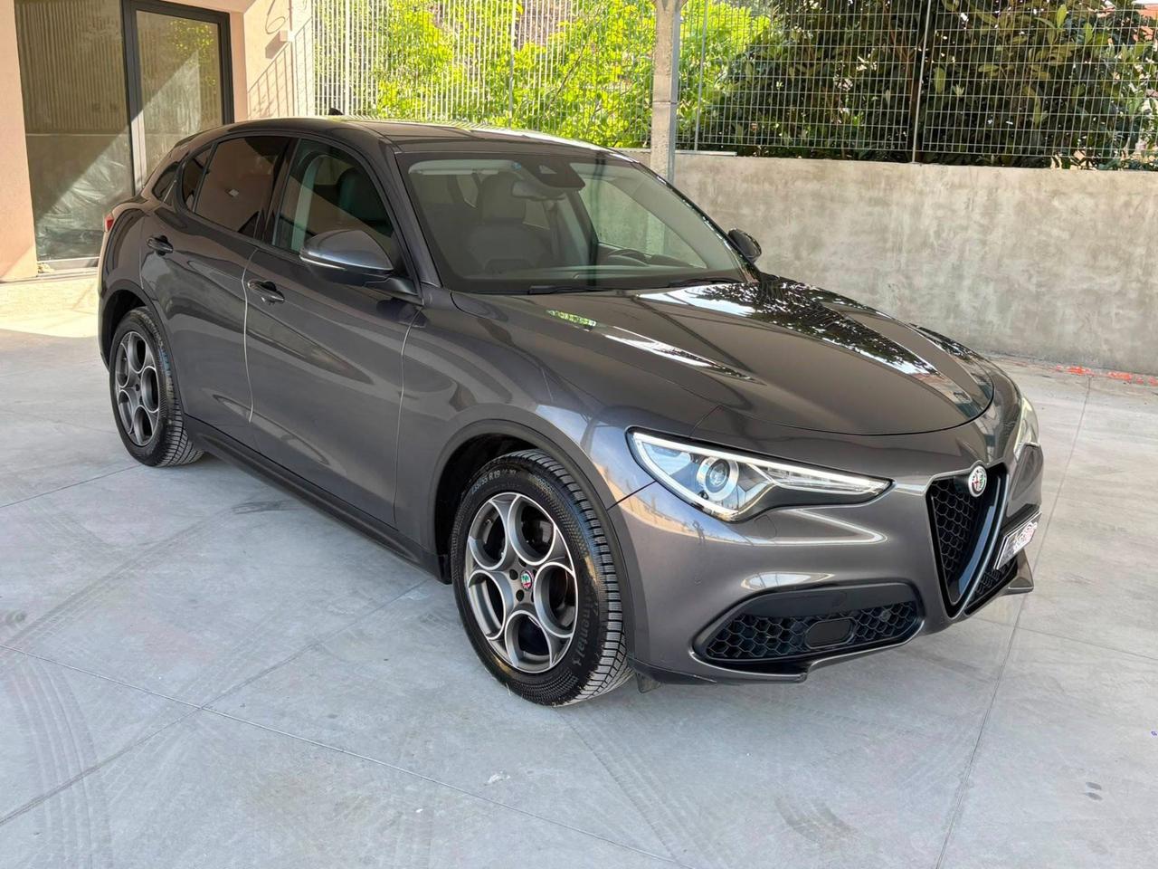 Alfa Romeo Stelvio 2.2 190 CV Sprint
