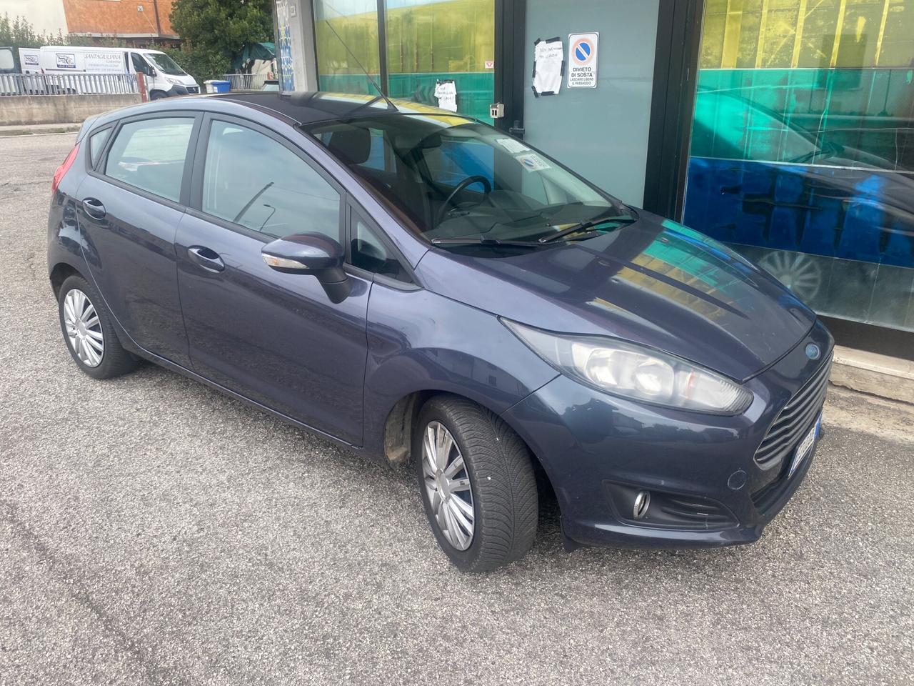 Ford Fiesta 1.5 TDCi 75CV 5 porte Business