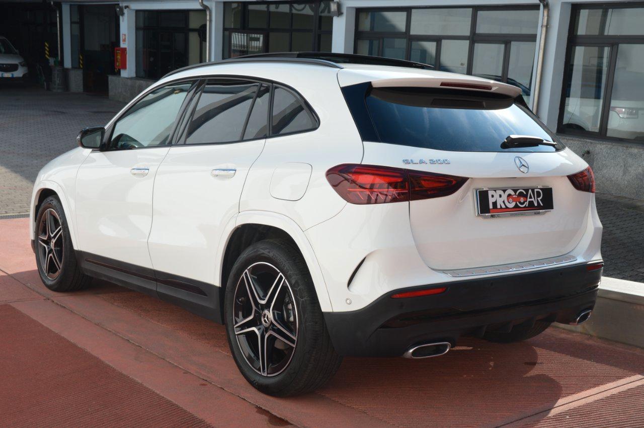 Mercedes GLA 200 AMG Line Premium auto