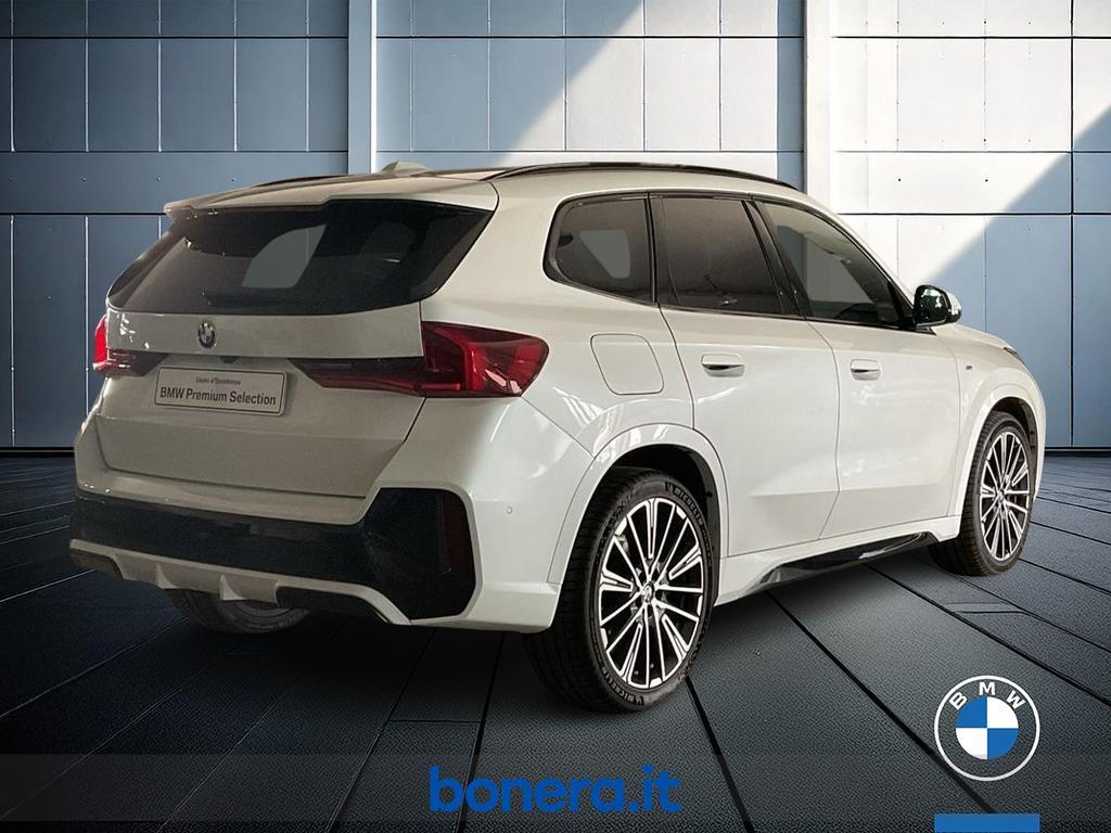 BMW X1 20 i Mild Hybrid 48V sDrive DCT