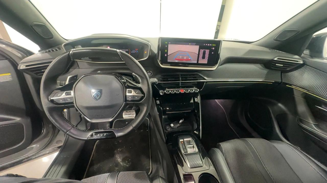 Peugeot 2008 GT 130cv EAT8 GT FULL!!