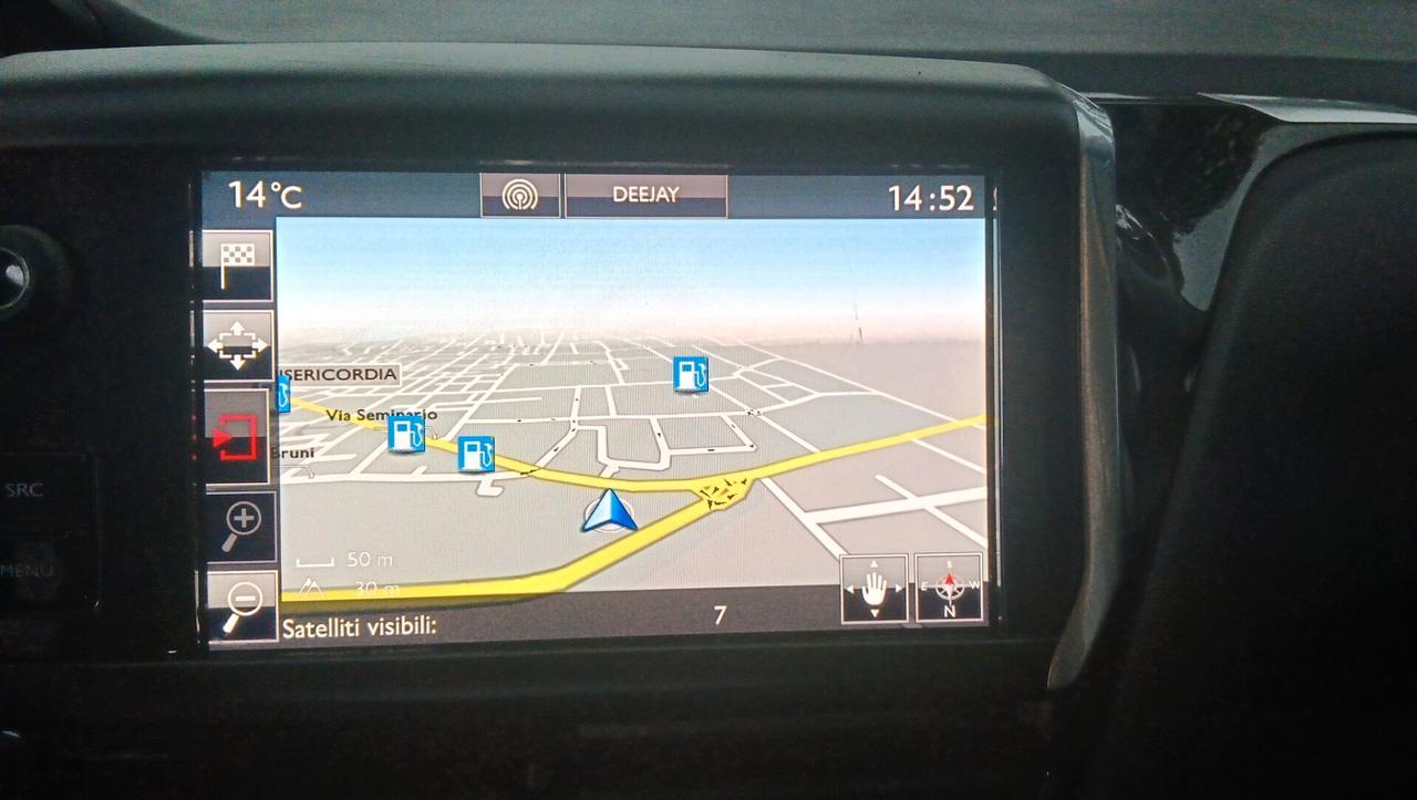 PEUGEOT 208 1.2 BENZ NAVI -PREZZO PROMO