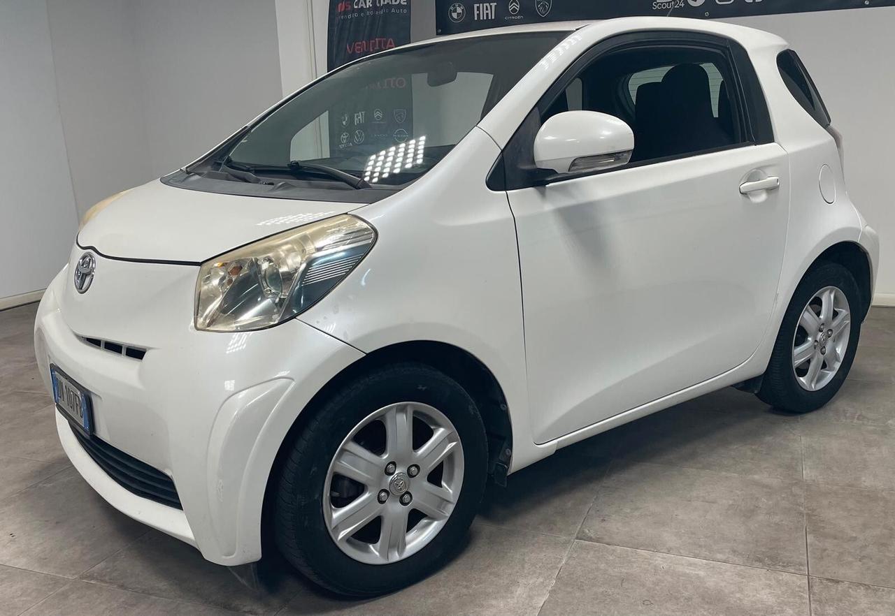 TOYOTA iQ 1.0 - OK NEOPATENTATI - AUTOMATICO