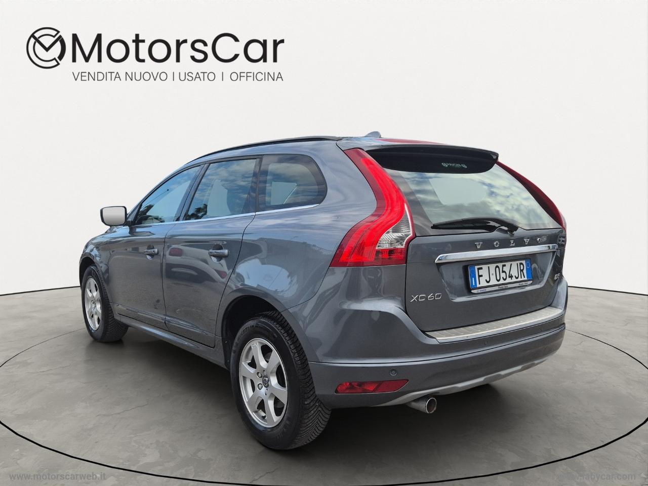 VOLVO XC60 D3 Geartronic Momentum