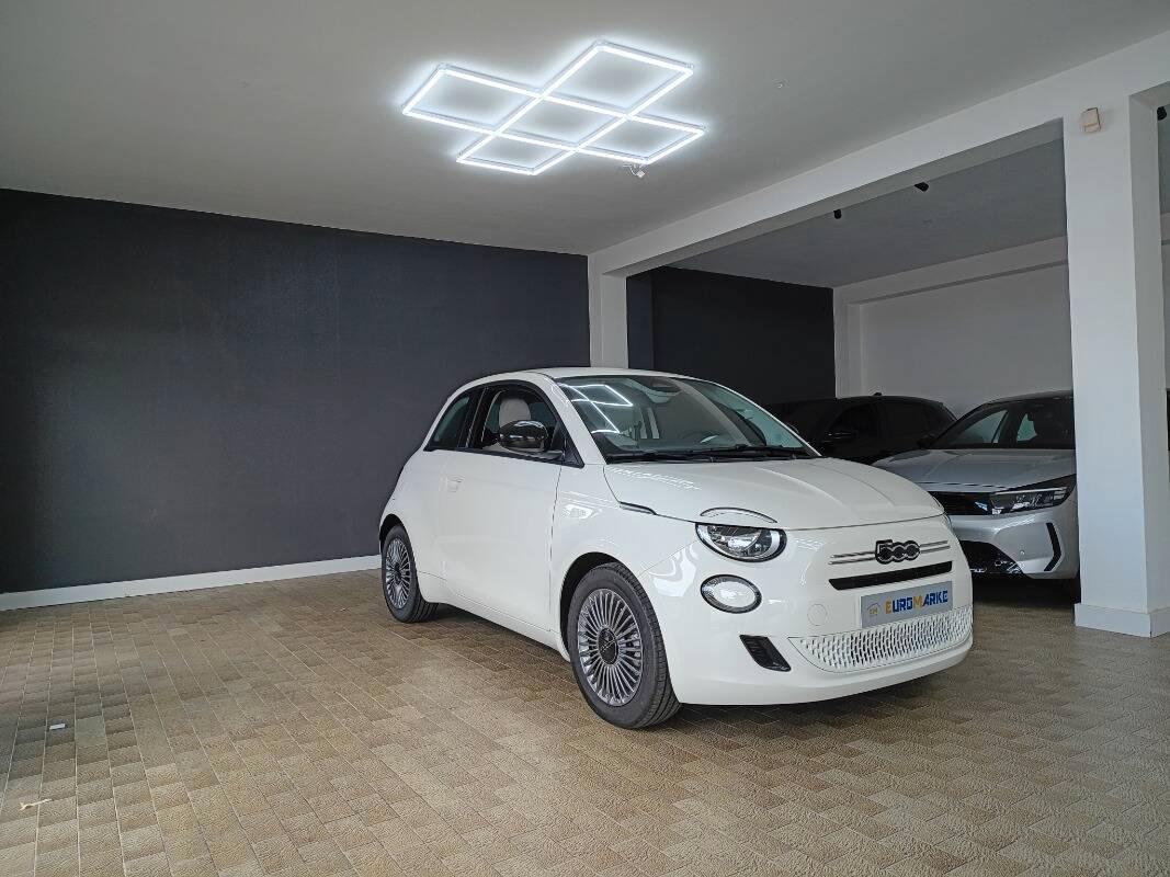 Fiat 500 1.0 hybrid Icon