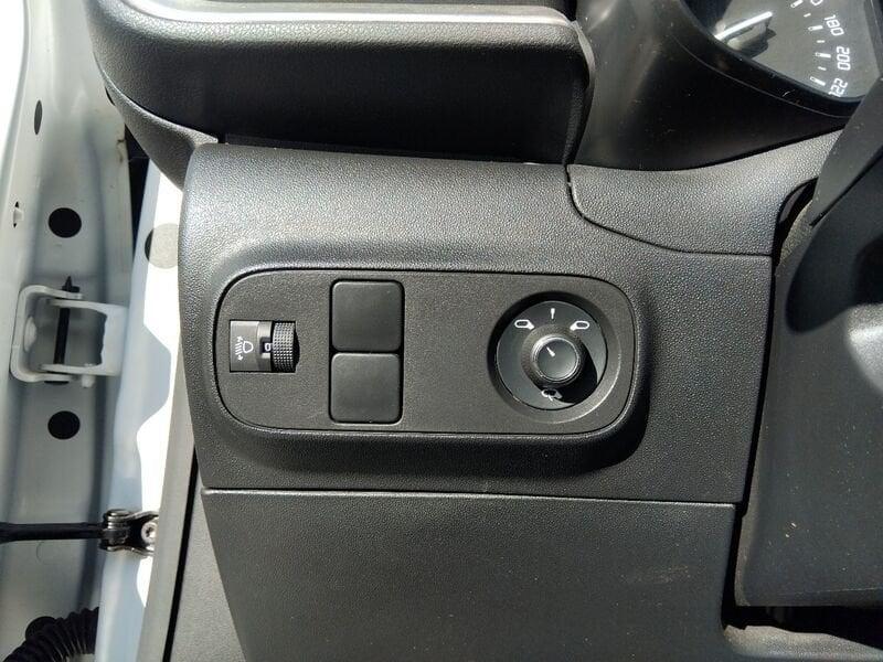 Citroën C3 III 2017 1.2 puretech Shine s&s 83cv