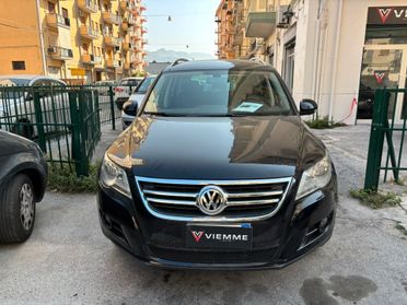 Volkswagen Tiguan 2.0 16V TDI DPF Sport & Style (18°)