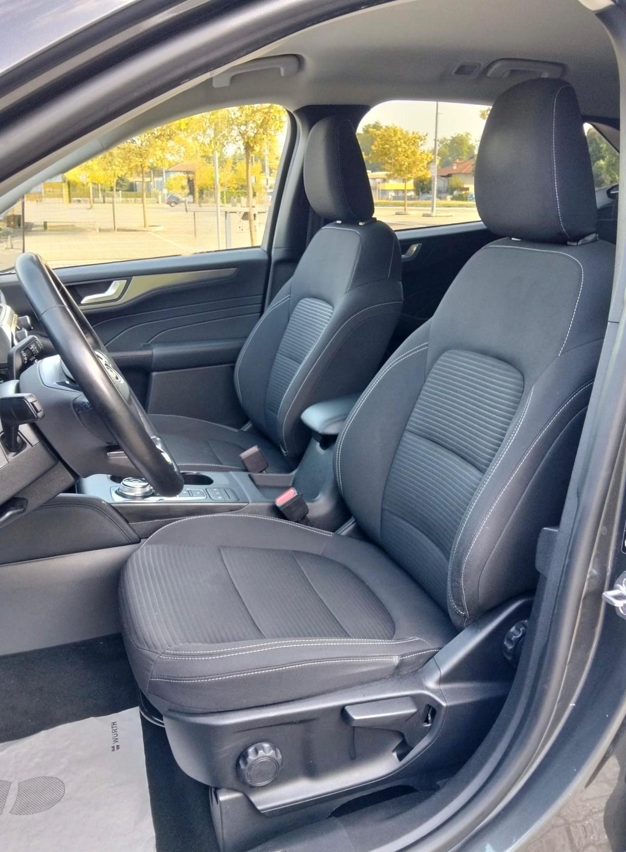 Ford Kuga 1.5 EcoBlue 120 CV aut. 2WD Titanium Business