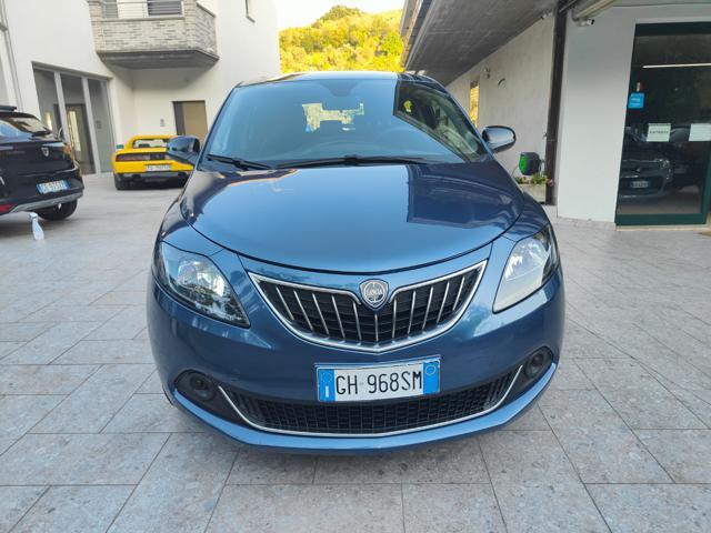 LANCIA Ypsilon 1.0 FireFly 5 porte S&S Hybrid Ecochic Silver