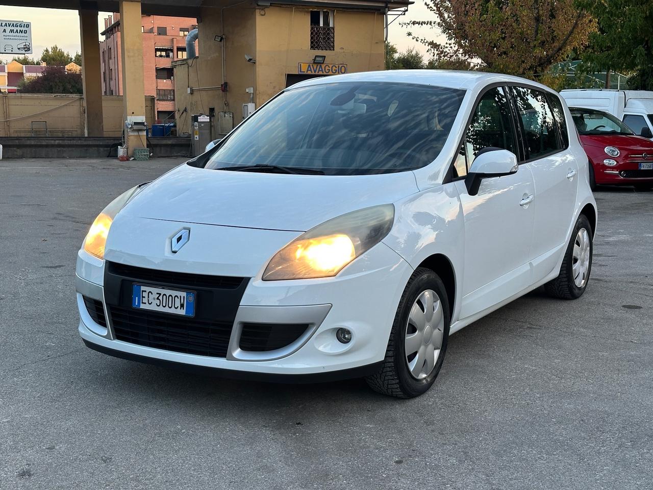 Renault Scenic Scénic X-Mod 1.5 dCi 110CV Luxe