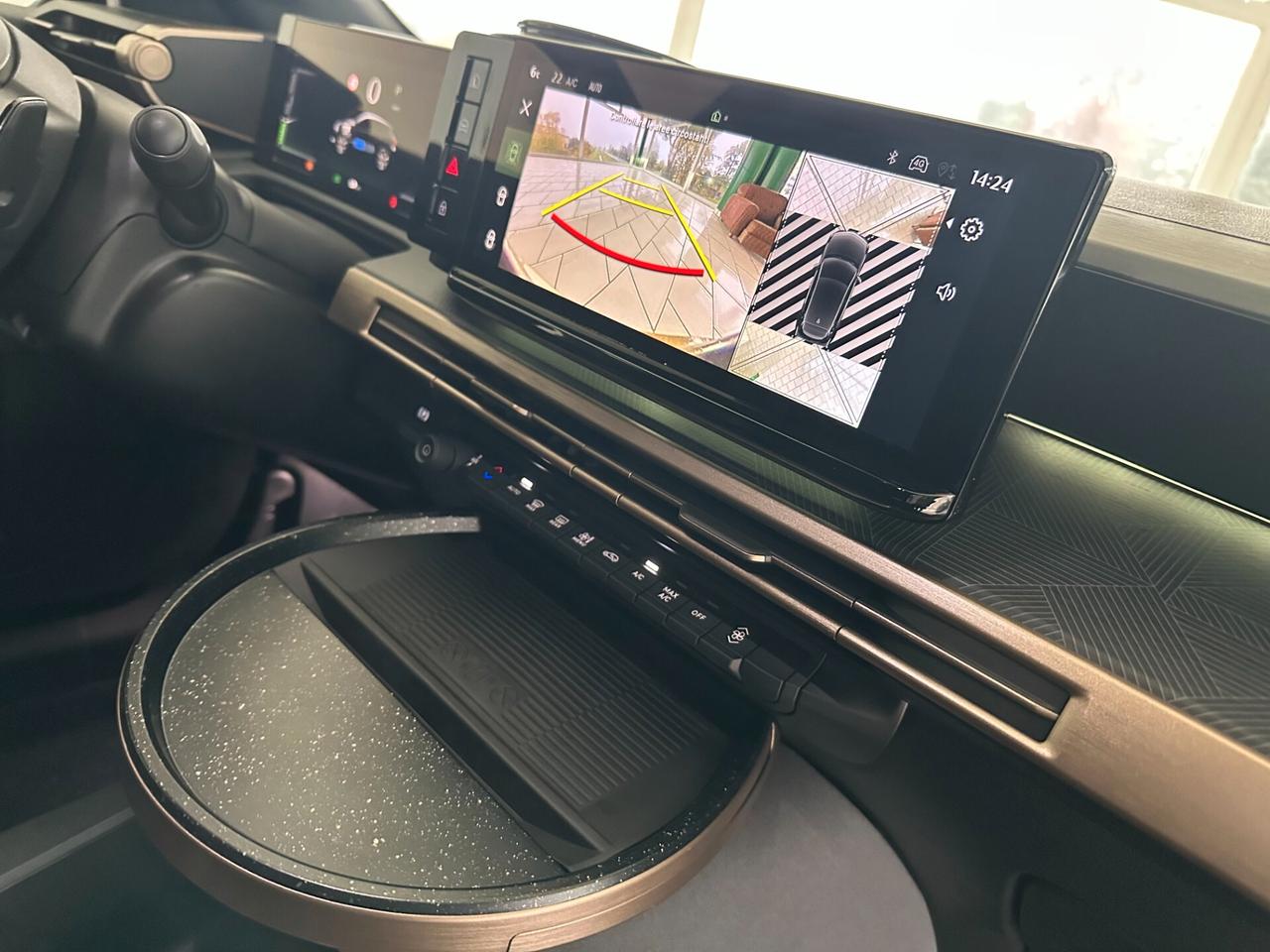 Lancia Ypsilon Hybrid e-DCT LX