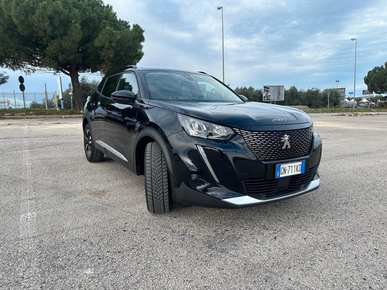 Peugeot 2008 BlueHDi 110 S&S Allure Pack