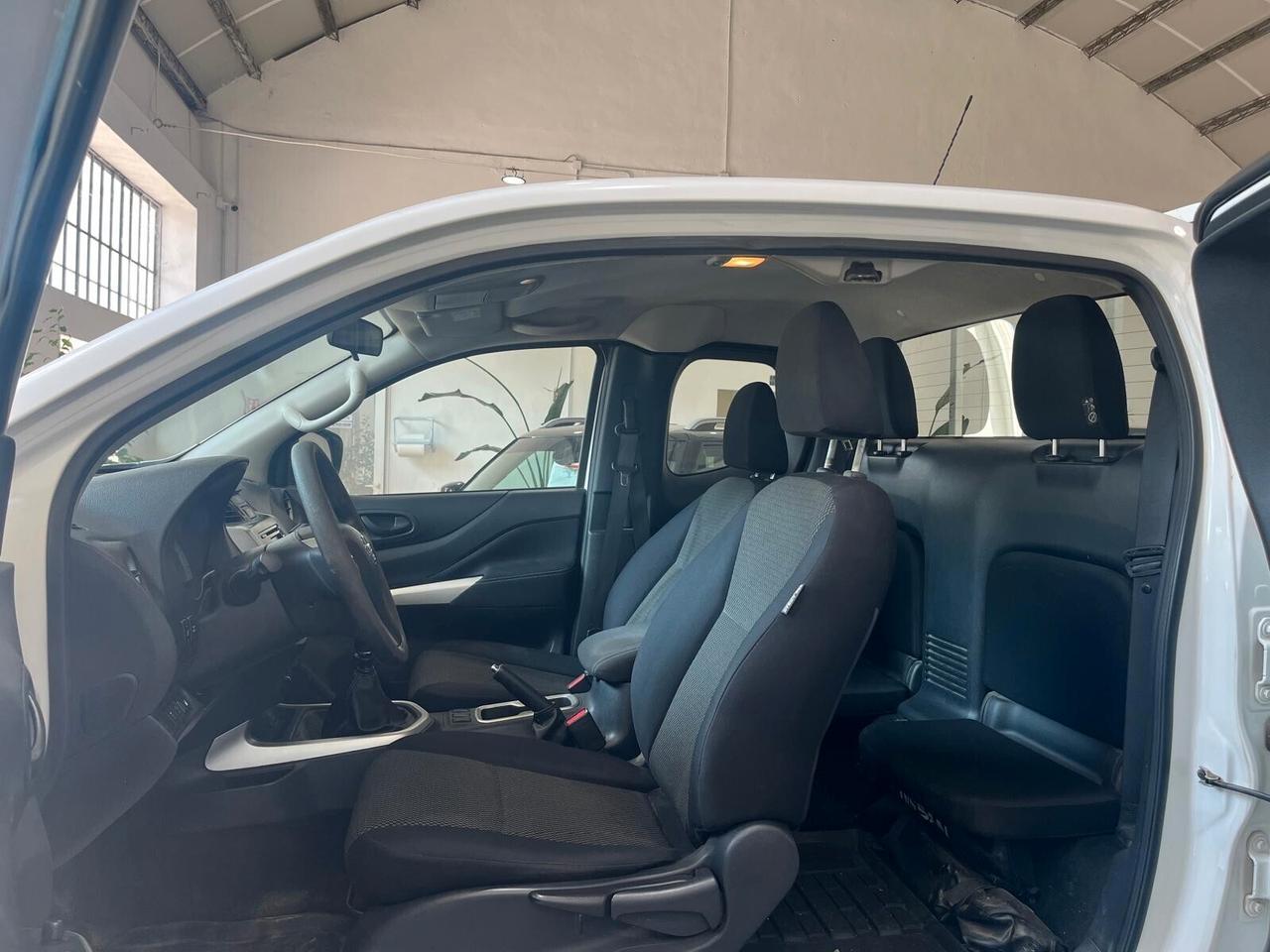 NISSAN NAVARA 2.3 dCi 4WD 2020 4 PORTE 4 POSTI - UNICOPROPRIETARIO