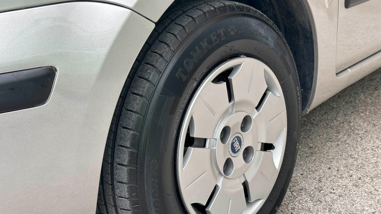 Fiat Panda 1.2 Emotion