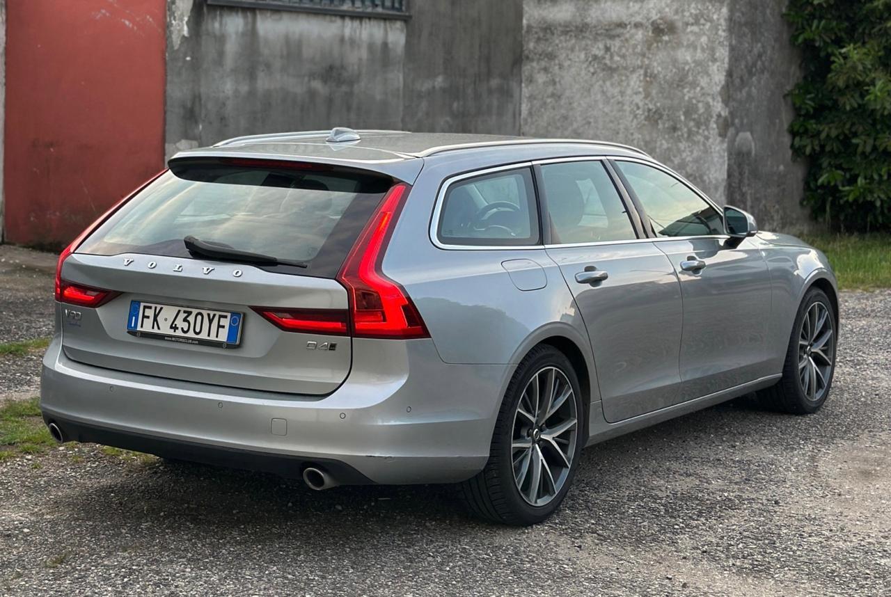 Volvo V90 D4 AWD Geartronic R-design