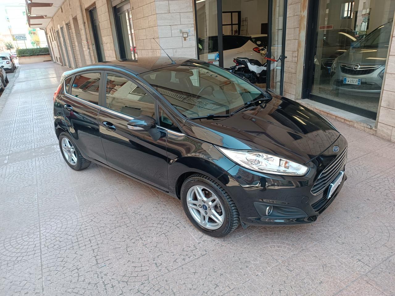 FORD FIESTA 1.5 TDCI DIESEL -NEOPATENTATI-Euro6990