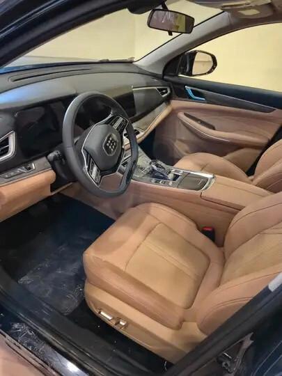 NUOVO DFSK E5 1.5 PHEV