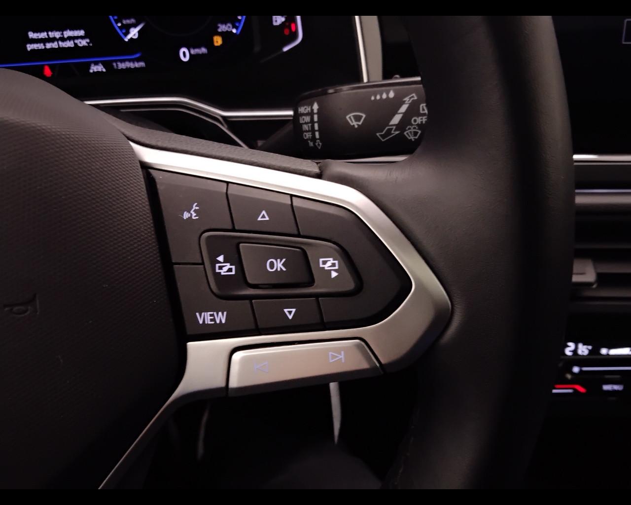 VOLKSWAGEN Taigo - Taigo 1.0 tsi R-Line 115cv