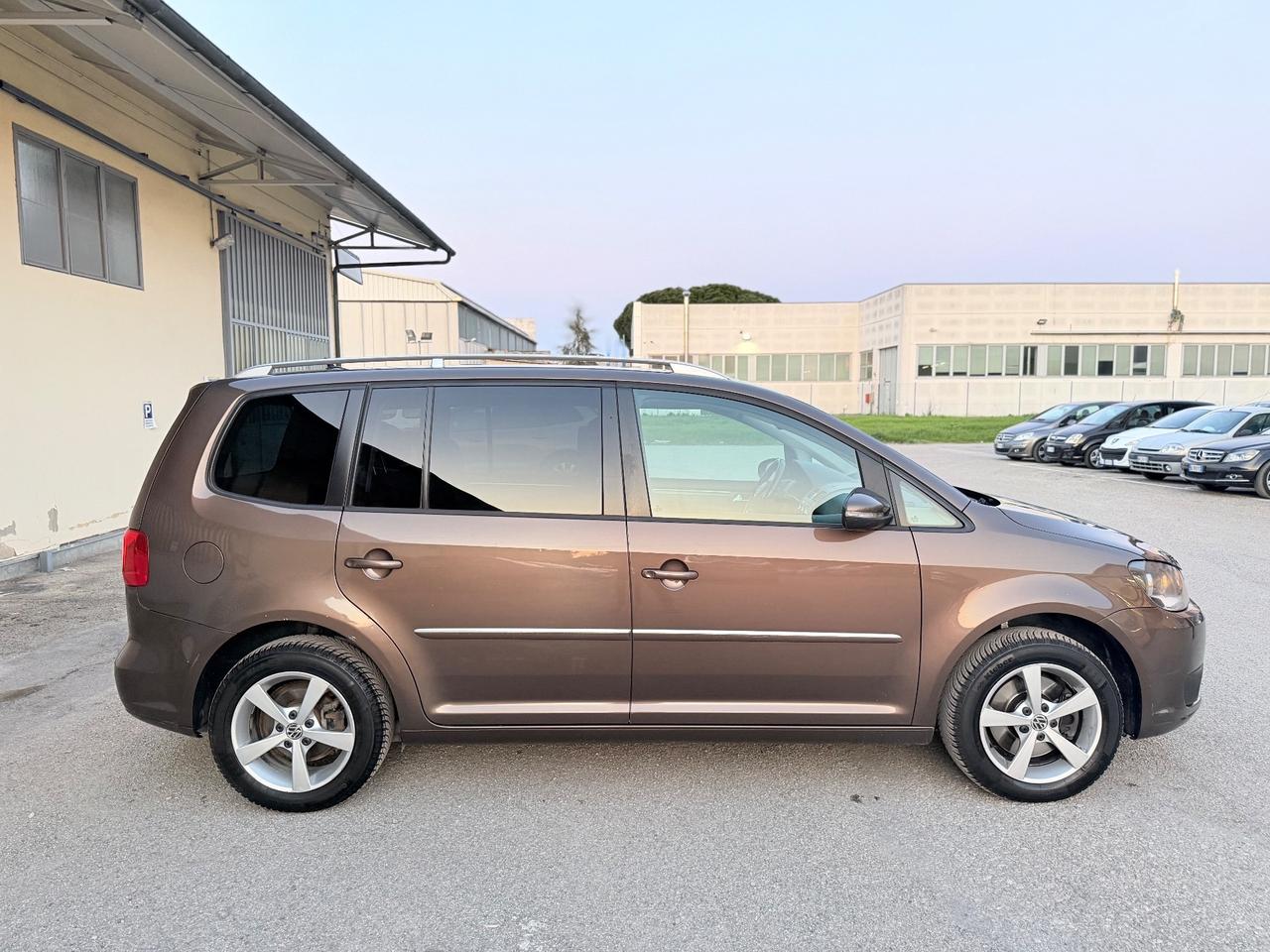 Volkswagen Touran 1.4 Highline EcoFuel DSG